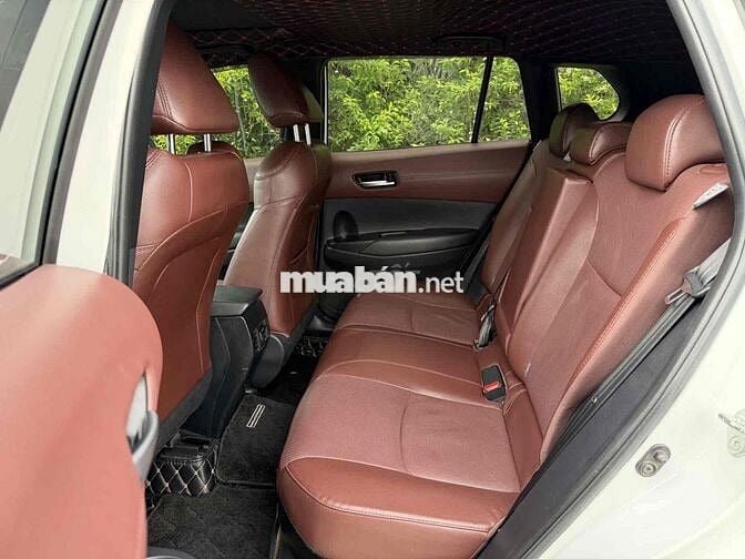 Toyota Corolla Cross 1.8HV 2020 Trắng Tự động