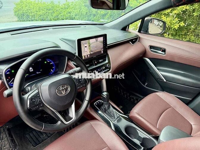 Toyota Corolla Cross 1.8HV 2020 Trắng Tự động