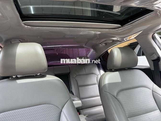 Hyundai Elantra 1.6AT 2017 Trắng Tự động