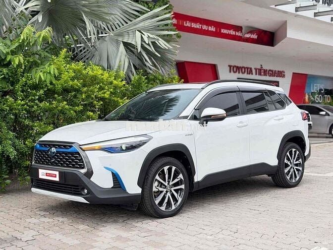 Toyota Corolla Cross 1.8HV 2020 Trắng Tự động