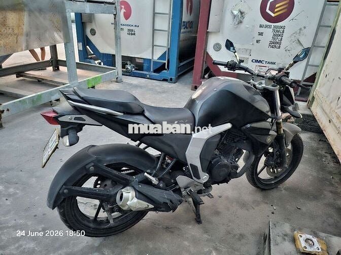 Yamaha FZS V2 Đen Xe máy côn tay