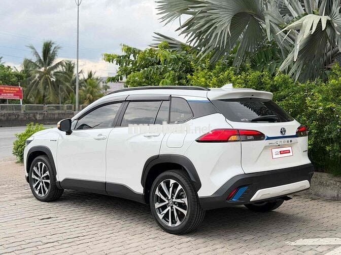 Toyota Corolla Cross 1.8HV 2020 Trắng Tự động