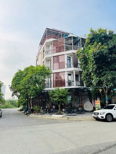 Lô góc tđc phú mỹ 7x18 đường 14m giá 12.5 tỷ sổ hồng