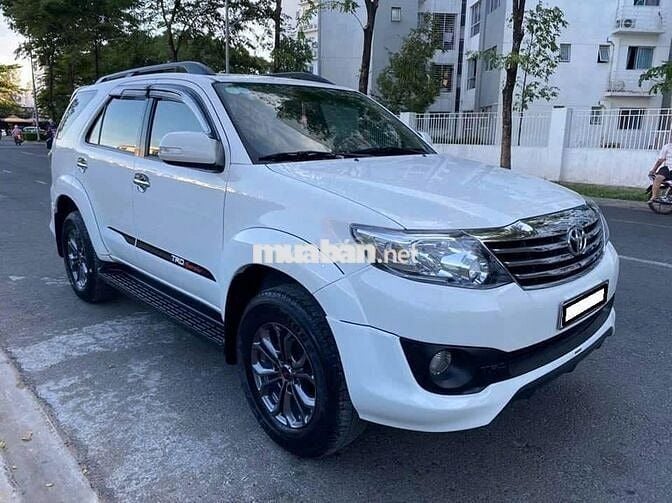 Toyota Fortuner TRD Sportivo 2015 Trắng 91.000 km