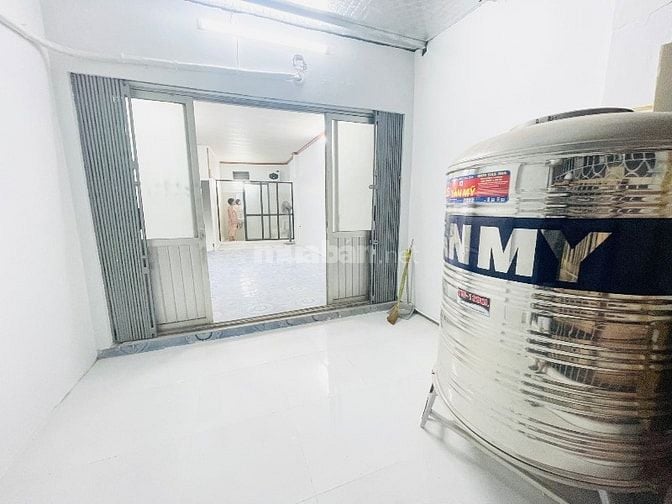 Nhà Khu Văn Miếu cho Gia Đình Thuê -Diện Tích 80m2  Điện Nước Giá Dân 