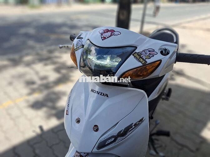 Honda Wave 110 2021 Trắng