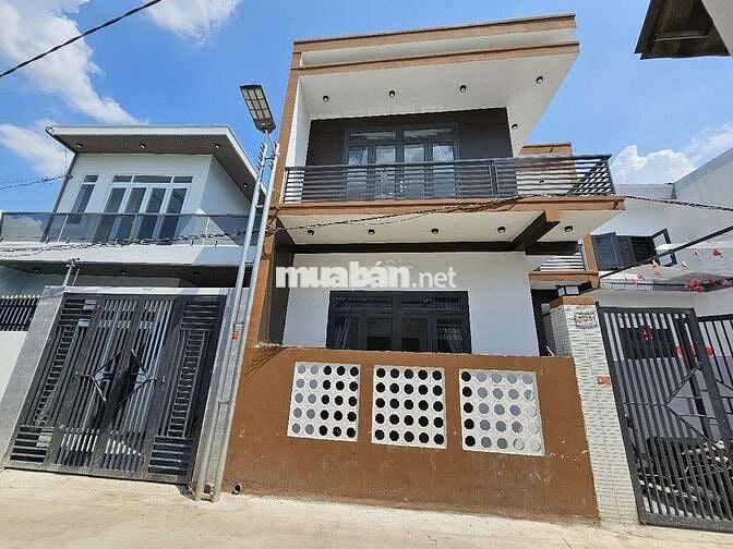 BÁN BIỆT THỰ PHỐ HIỆN ĐẠI – HẺM XE HƠI AN NINH – VÀO Ở NGAY