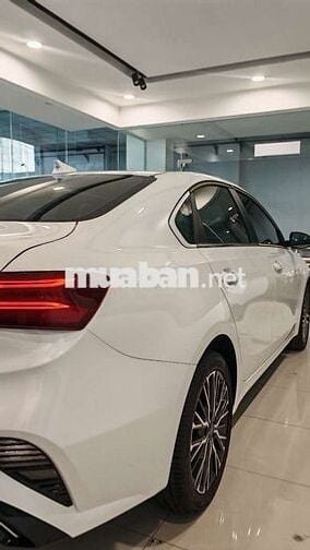 KIA K3 1.6 Luxury 2026 Trắng
