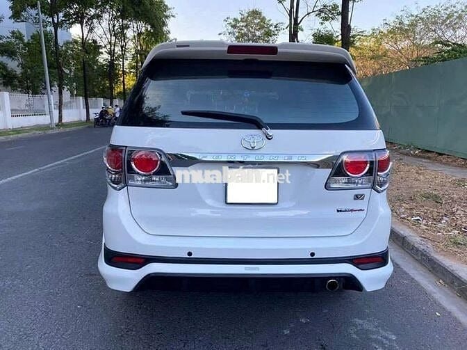 Toyota Fortuner TRD Sportivo 2015 Trắng 91.000 km