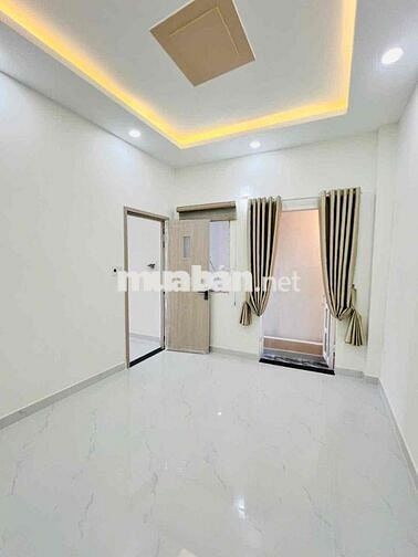 nhà mới hoàn thiện. trung tâm Q8. shr chính chủ, chỉ hơn 3t