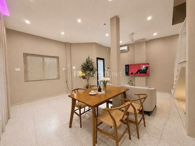 SIÊU PHẨM NHÀ PHỐ VÕ VĂN TẦN , QUẬN 3 Rooftop Chill 8,9Tỷ TL