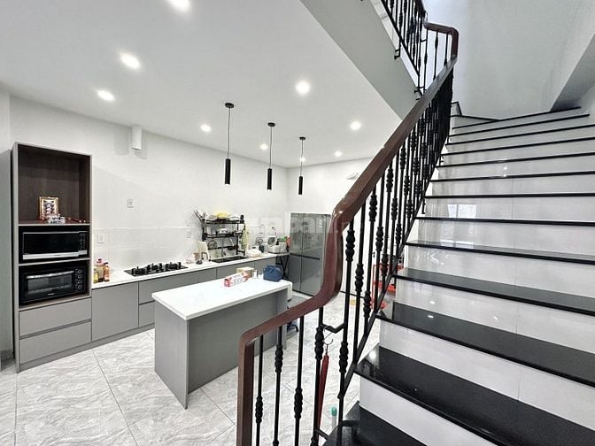 ⚽Nhà 3 tầng mới đẹp HXH TRƯỜNG SA giáp Quận 3 * 92 m2 giảm còn 12.5 tỷ