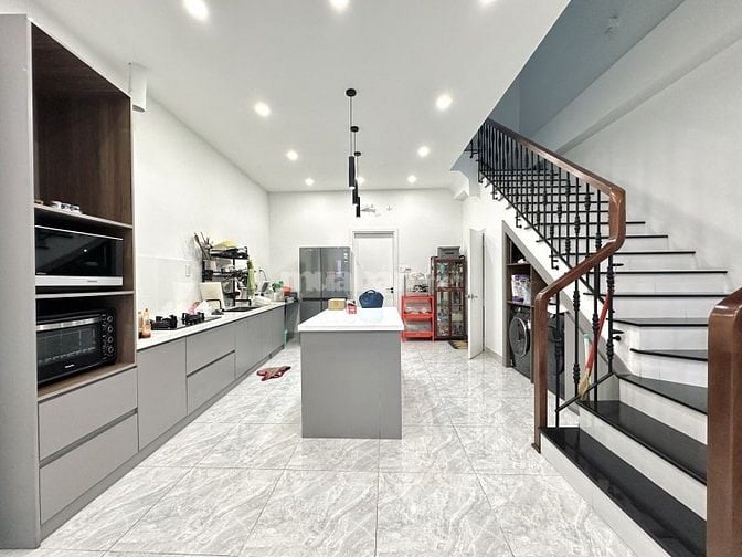 ⚽Nhà 3 tầng mới đẹp HXH TRƯỜNG SA giáp Quận 3 * 92 m2 giảm còn 12.5 tỷ
