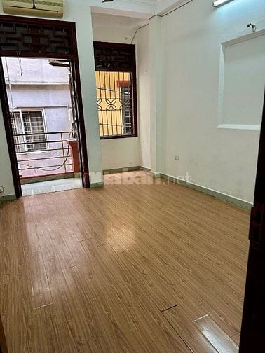 NHÀ KIM GIANG 9.5 TR/THÁNG, 60M2 X 3 TẦNG, GẦN CHỢ QUANG.NGÕ BA GÁC.