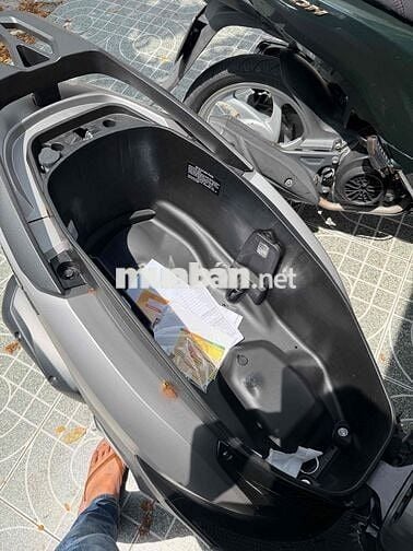 Honda Lead 4Val 2026 Bạc 300km