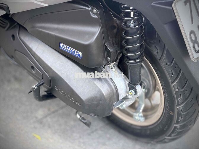 Honda Lead 4Val 2026 Bạc 300km