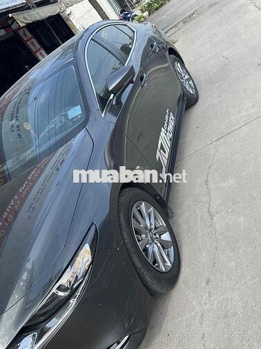 Mazda 3 Luxury 2022 Xám 5 chỗ xăng