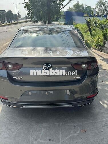 Mazda 3 Luxury 2022 Xám 5 chỗ xăng