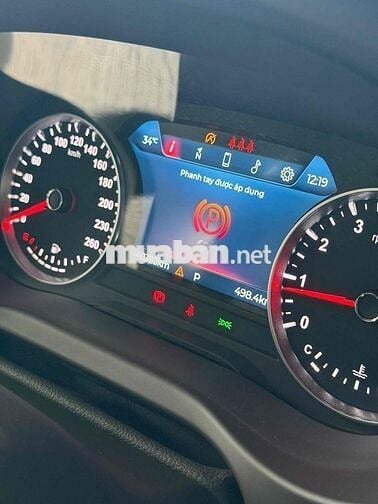 Vinfast Lux A Base 2020 Trắng 40k km