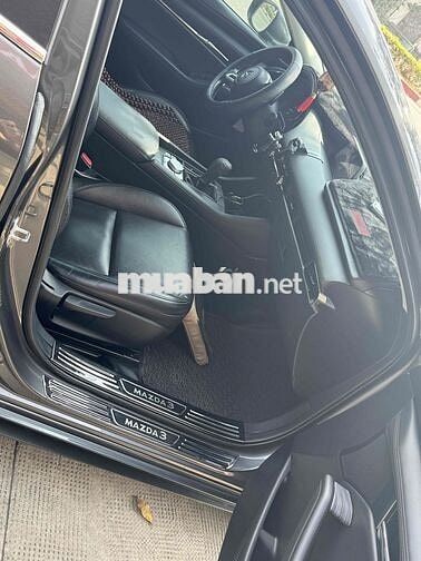 Mazda 3 Luxury 2022 Xám 5 chỗ xăng