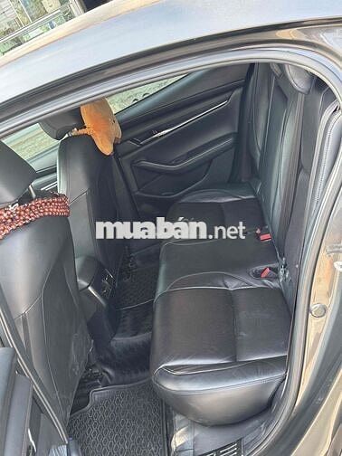 Mazda 3 Luxury 2022 Xám 5 chỗ xăng