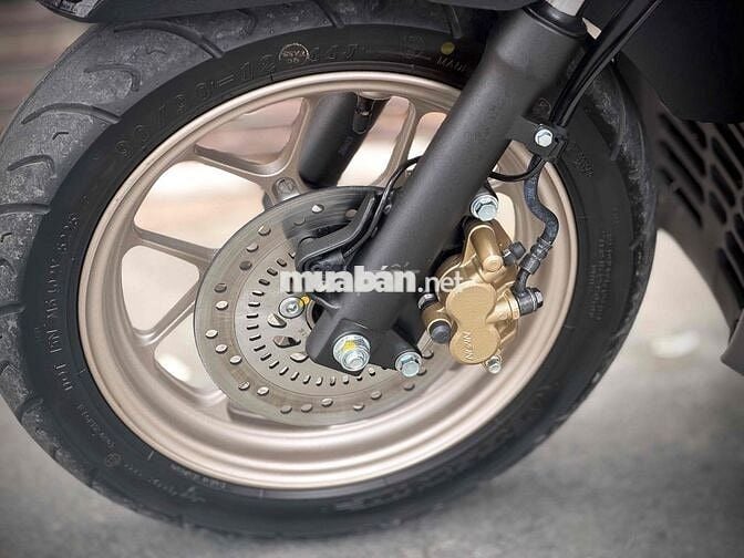 Honda Lead 4Val 2026 Bạc 300km