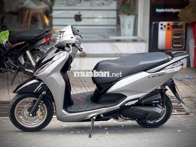 Honda Lead 4Val 2026 Bạc 300km