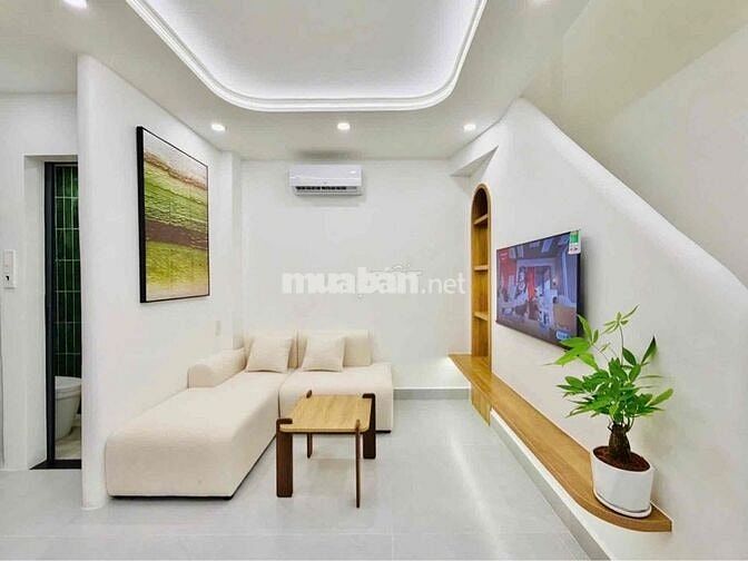 Bán nhà Thống Nhất, 28m2, 3 Tầng, 2PN, Kế bên Lotte Mart, nhà mới, TL