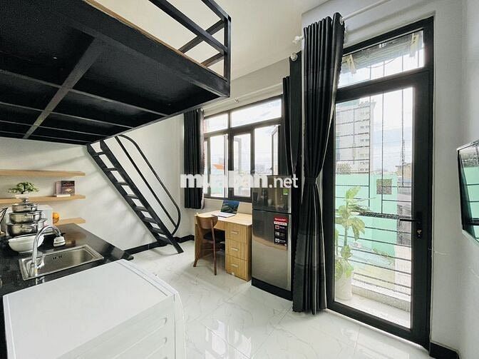 DUPLEX BAN CÔNG - MÁY GIẶT RIÊNG NGAY NGÃ 4 HÀNG XANH 
