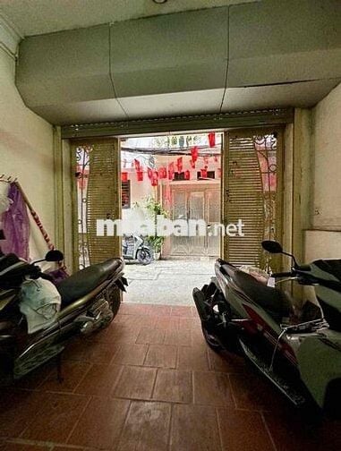 Hoàng Mai-Phân lô oto-Thoáng trước sau-Không quy hoạch-50m*4 tầng