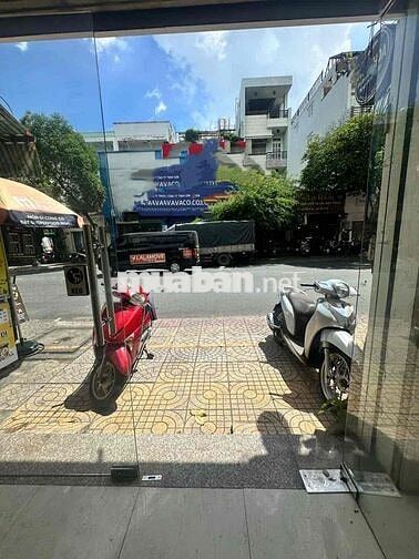 cho thuê nhà mặt tiền sung nhất trương vĩnh ký đang sơn mới