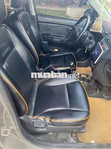 Kia Morning Số sàn 5 chỗ màu Nâu