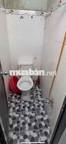EM CÒN 3 PHÒNG 2TR2 ở NGUYỄN TRÃI QUẬN 5 KHU VỰC TRUNG TÂM THÀNH PHỐ