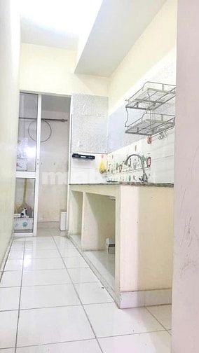 Cho thuê căn hộ Chung cư HQC Hóc Môn 2pm,2wc Tầng 6