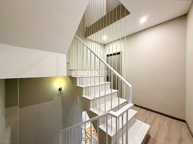SIÊU PHẨM NHÀ PHỐ VÕ VĂN TẦN , QUẬN 3 Rooftop Chill 8,9Tỷ TL