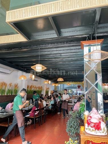 CẦN SANG NHƯỢNG QUÁN NGAY TRUNG TÂM QUẬN TÂN PHÚ, VÀO KINH DOANH NGAY 
