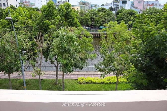 Chính chủ Cho thuê nguyên căn nhà Mặt tiền 459 Hoàng Sa, Quận 3