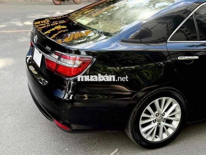 Toyota Camry 2.5G 2015 110000 km Đen