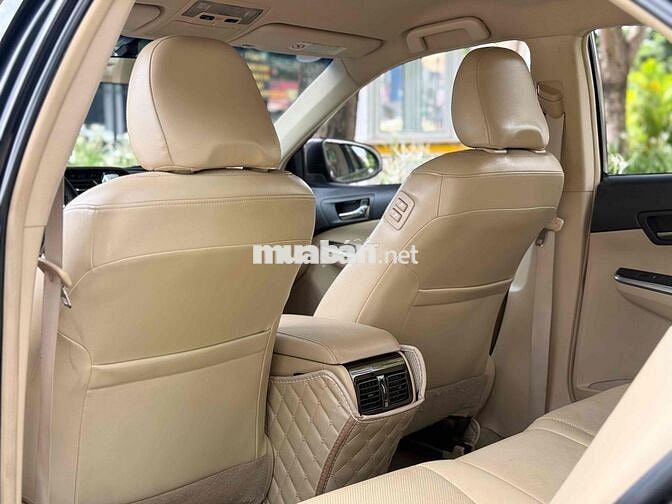 Toyota Camry 2.5G 2015 110000 km Đen