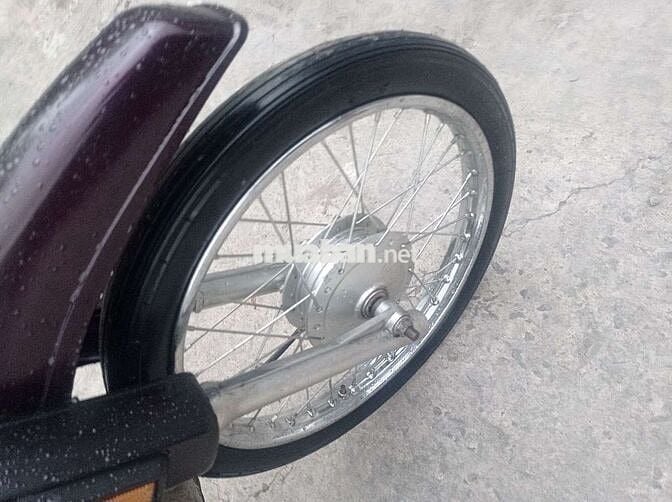 Honda Dream Nâu trắng Việt Nam