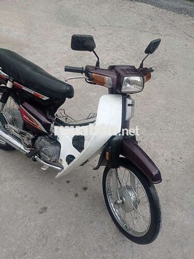 Honda Dream Nâu trắng Việt Nam
