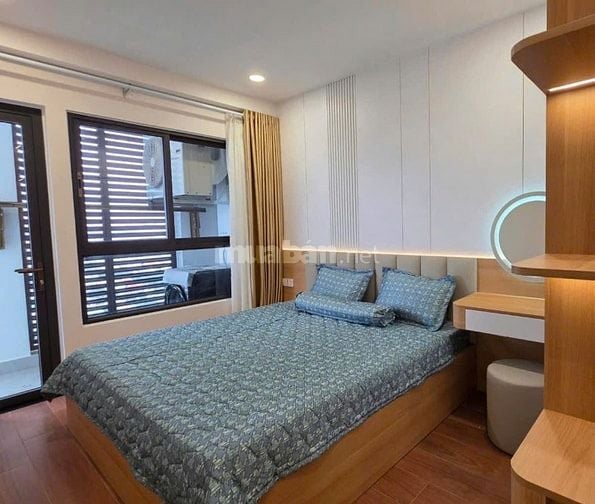 Về Quê Định Cư ( Bán gấp) CH 55m2 - 2 tỷ 2 sổ trao tay ,tầng 6 ,ở ngay