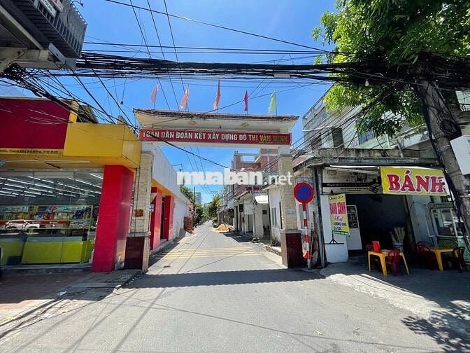 Dãy trọ 6 phòng kiệt ô tô 82 Nguyễn Lương Bằng, thu nhập 18tr/tháng