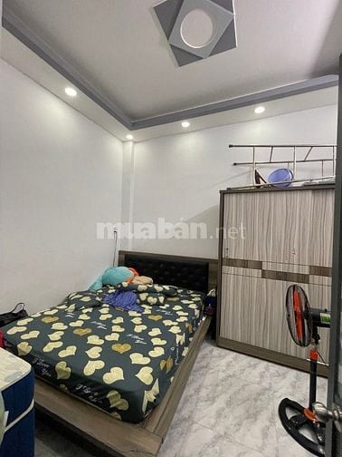 Hot, Bán gấp Nhà riêng Đất Mới BTân, 40m2, 2 tầng mới đẹp, hẻm xe hơi