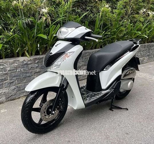 Honda SH 150i 150cc Phun xăng điện tử màu trắng