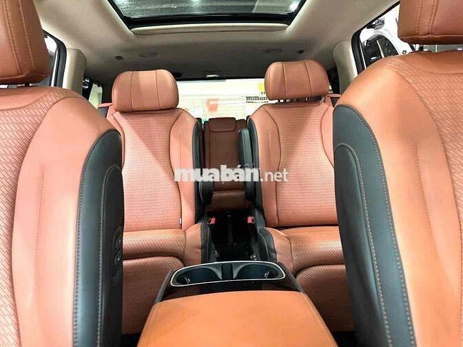 Kia Carnival Signature 2022 Trắng 61000 km