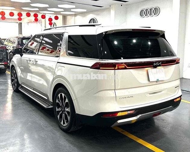 Kia Carnival Signature 2022 Trắng 61000 km