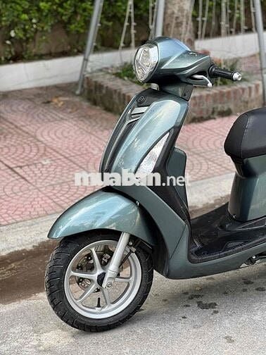 Grande 2017 Xám Nguyên Bản Chất