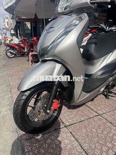 Honda Lead Xám xi măng 2833 km