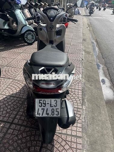 Honda Lead Xám xi măng 2833 km